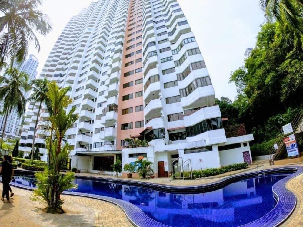Airbnb At Sri Sayang Batu Ferringhi Beach Exterior foto